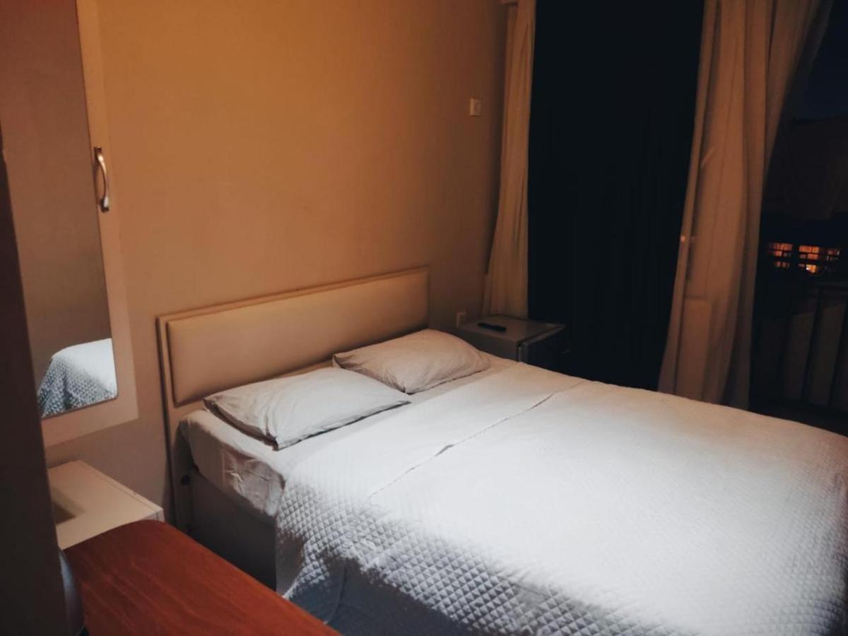 Golden Fish Hotel Batumi Eksteriør bilde